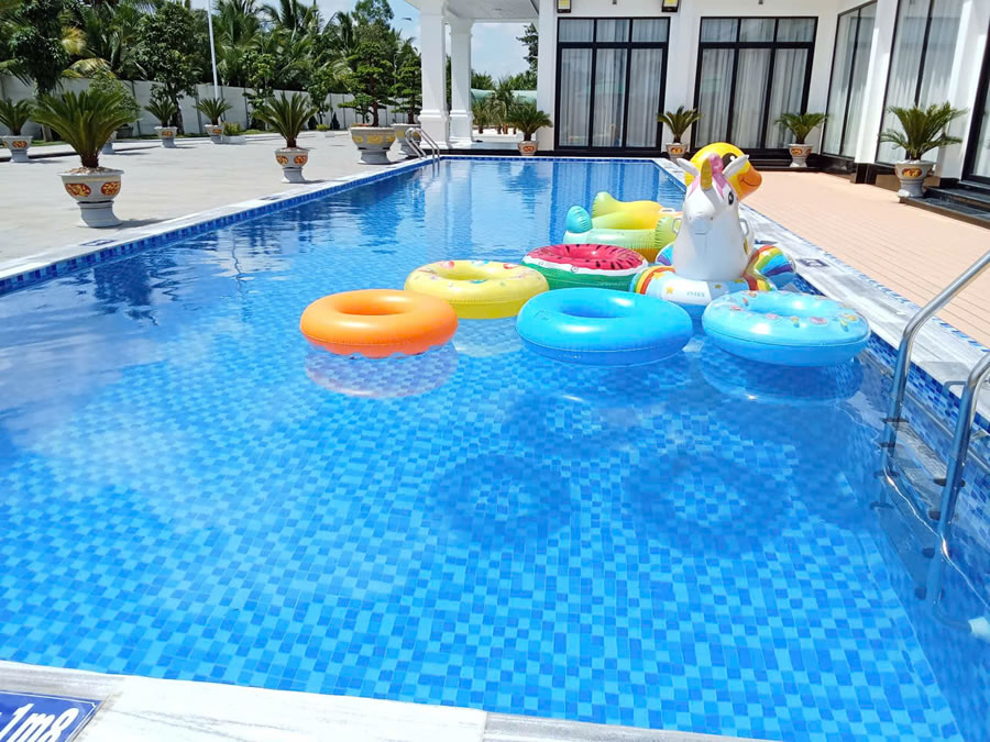 Thi c&ocirc;ng x&acirc;y dựng bể bơi Vinh Nghệ An
