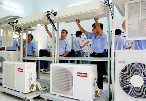 Sửa chữa, bảo tr&igrave; điều ho&agrave; điện lạnh tại Vinh Nghệ An